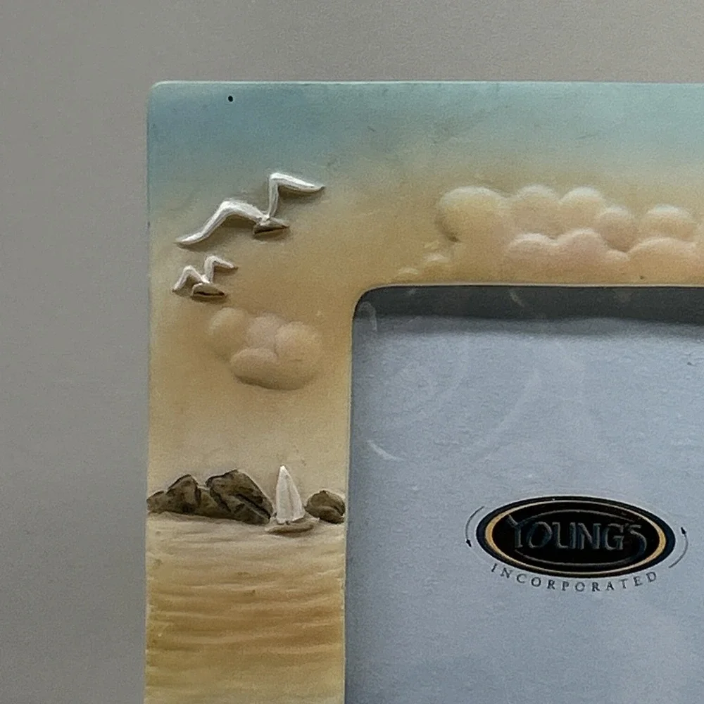 Youngs Inc Nautical Lighthouse Pier Resin Picture‎ Frame 3.5x5 Coastal